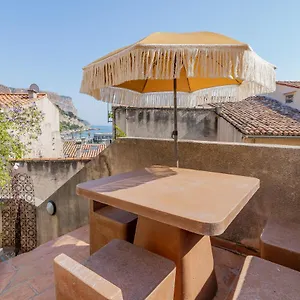 Apartment Rose D'eden Par Dodo-a-cassis, Cassis
